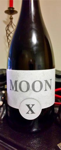 moonx black pinotnoir 2016 e1533171943310
