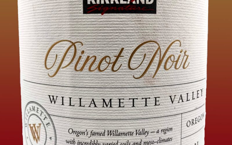 Kirkland Signature Willamette Valley Pinot Noir 2021